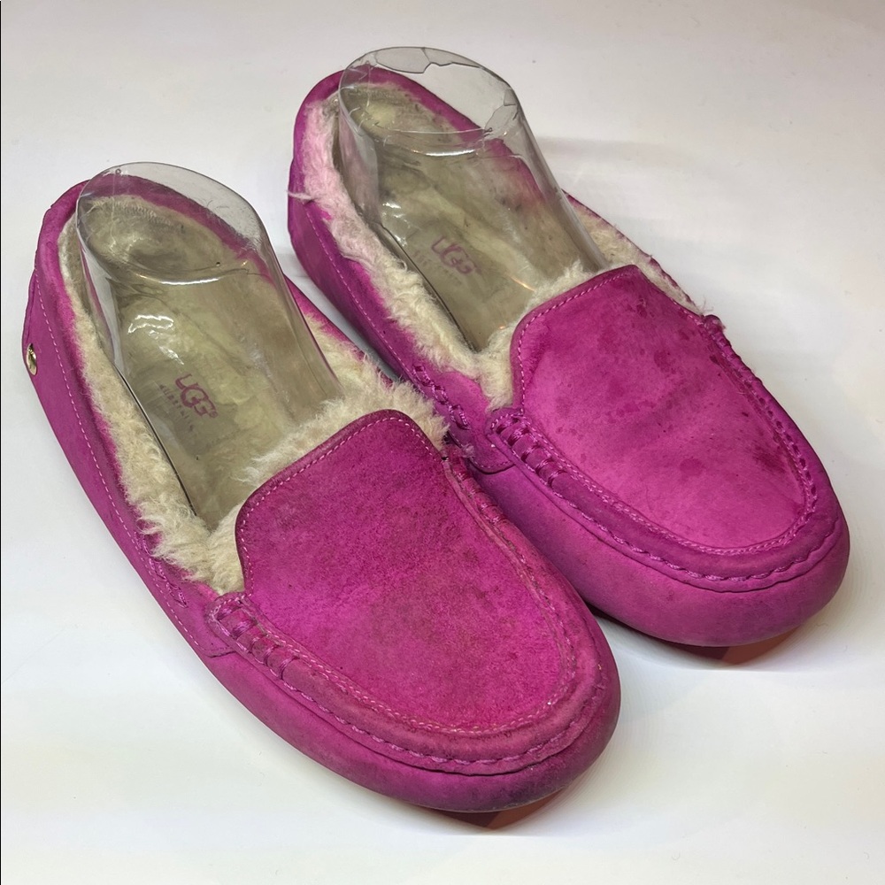 🌺🌺 UGG Slippers 🌺🌺